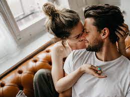 10 Ways To Bridge Effective Communication In Relationships