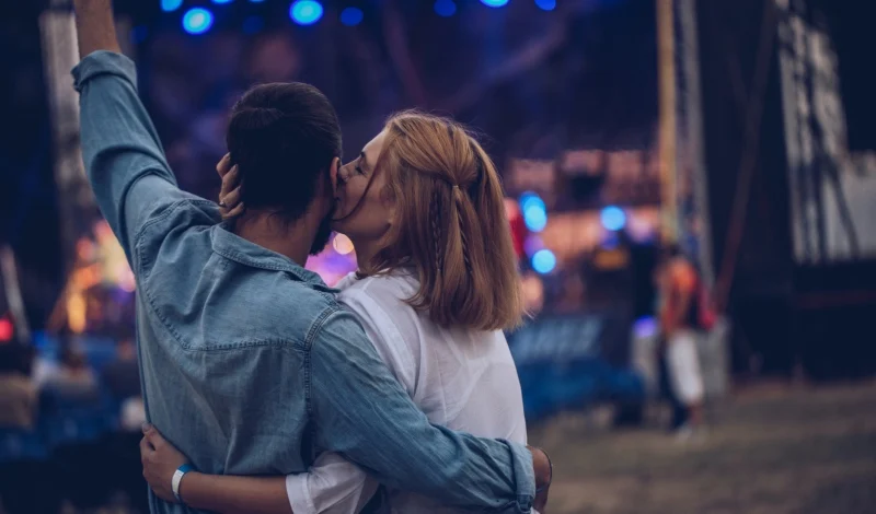 10 Ways To Bridge Effective Communication In Relationships